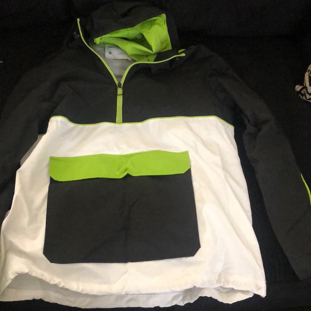 Wind breaker